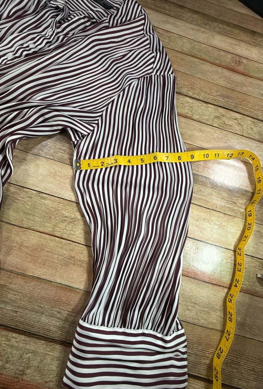 Lane Bryant Women's Burgundy White Striped Long Sleeve Tie Neck Blouse Size 22/2 - Picture 8 of 10